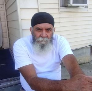 Meet your Posher, Luis